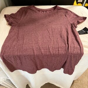 NWT Torrid Classic Fit Short Sleeve Soft Tee Burgundy Size 0XL